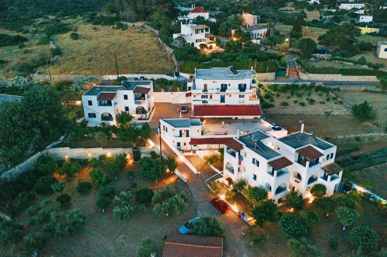 Theofilos Appartements Livadi  Exterior foto